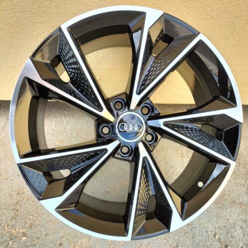 cerchi in lega replica Audi RS6 black diamond da 18″ in 5/112 et 45