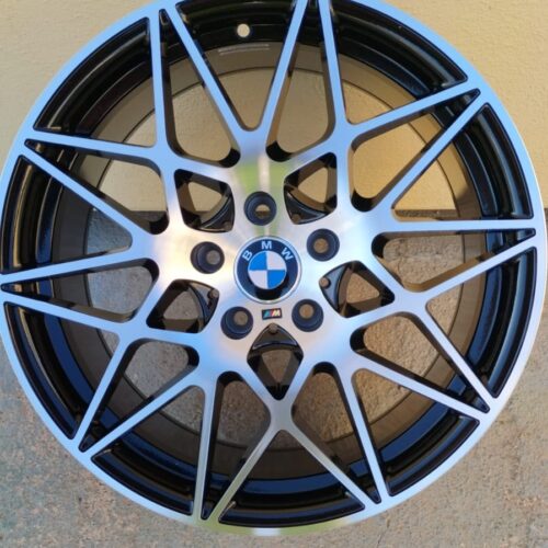 cerchi in lega replica BMW modello 666 black diamond da 19″ in doppia misura