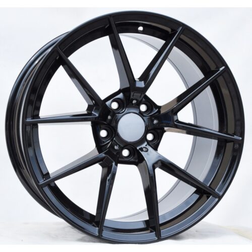 cerchi in lega replica BMW gloss black da 19″ doppia misura